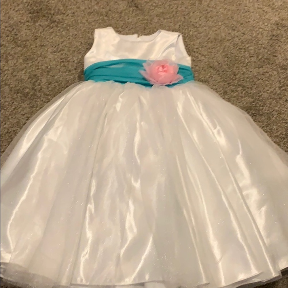 White 1 year old gown